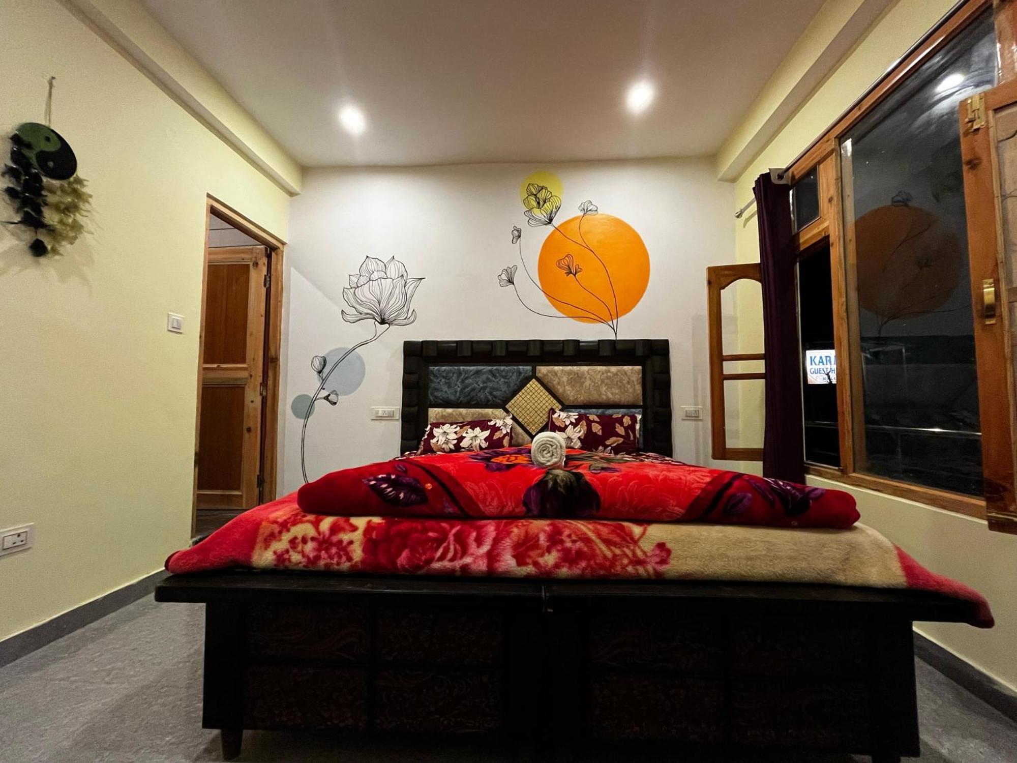 Karma Guest House And Cafe Kalgha ภายนอก รูปภาพ