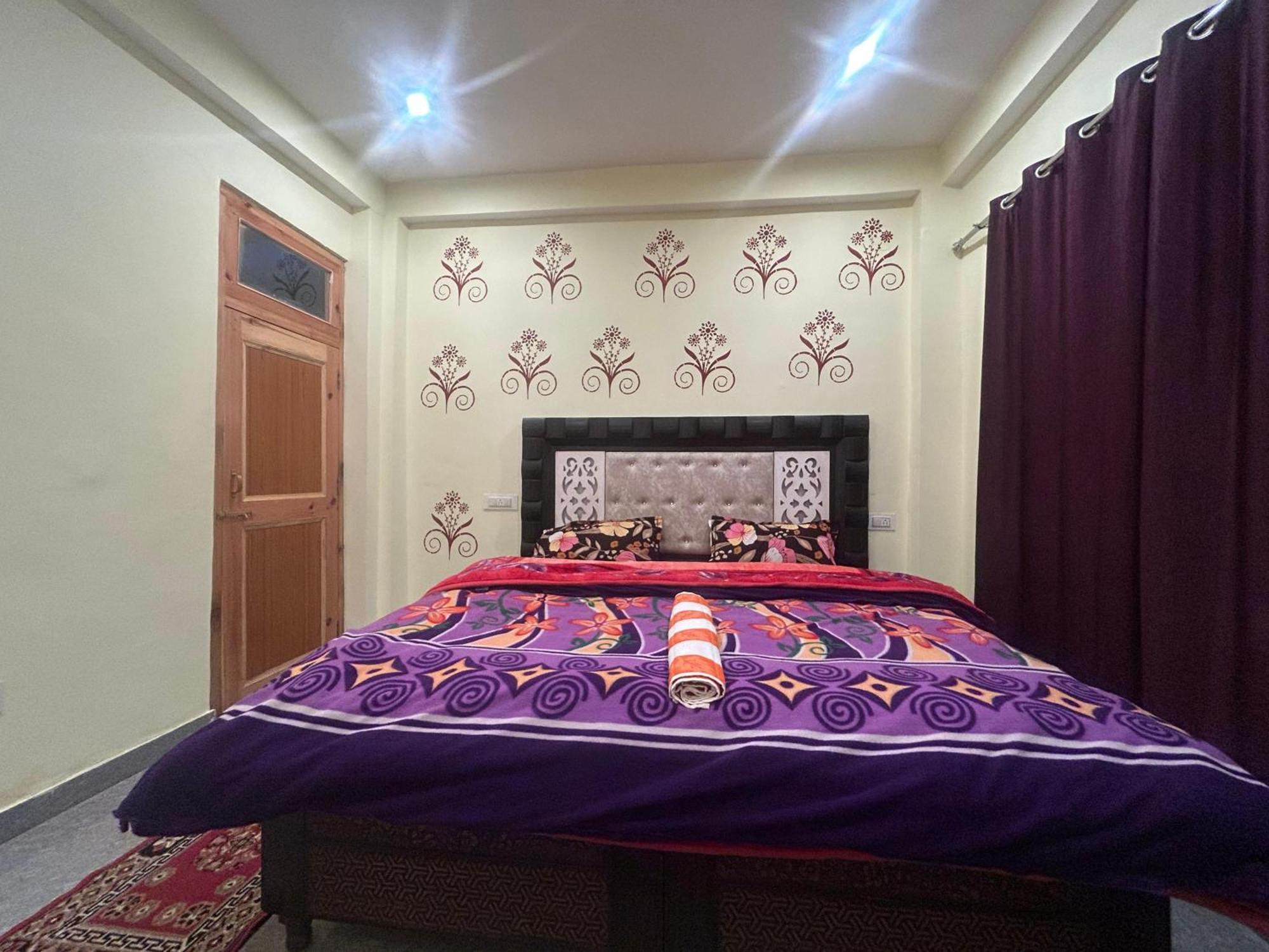 Karma Guest House And Cafe Kalgha ห้อง รูปภาพ